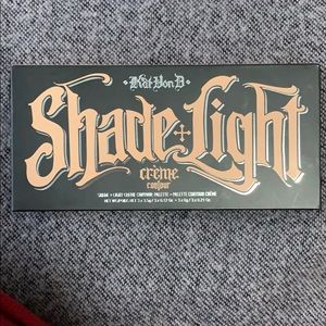 kat von d shade and light contour palette